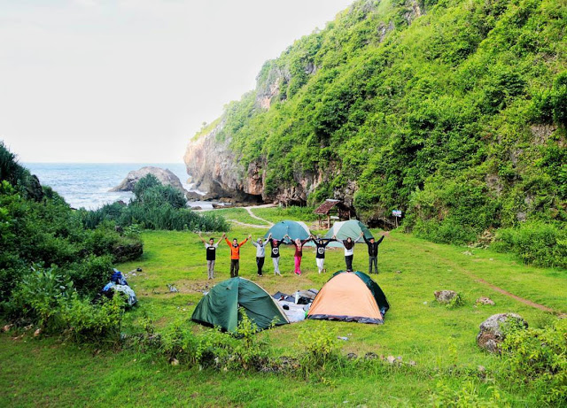 10 Tempat Camping di Pantai Jogja Ini Patut Anda Coba – Sewa dan Rental
